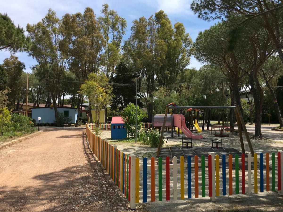 Camping I Melograni Marina Di Bibbona Exterior photo